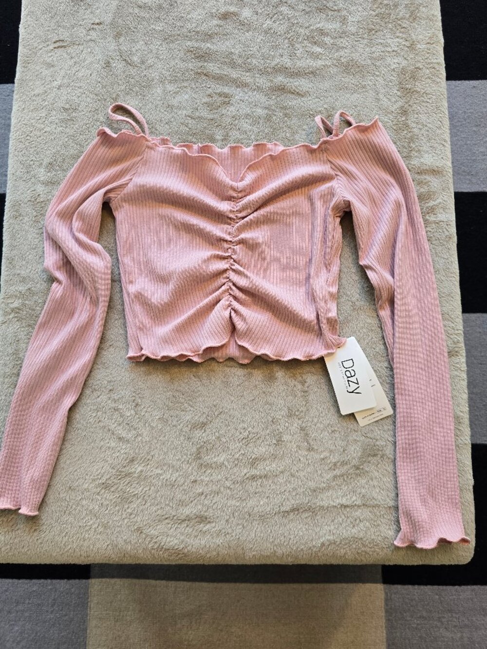 NWT DAZY Pink Rib-Knit Off-The-Shoulder Ruched Top - Size S